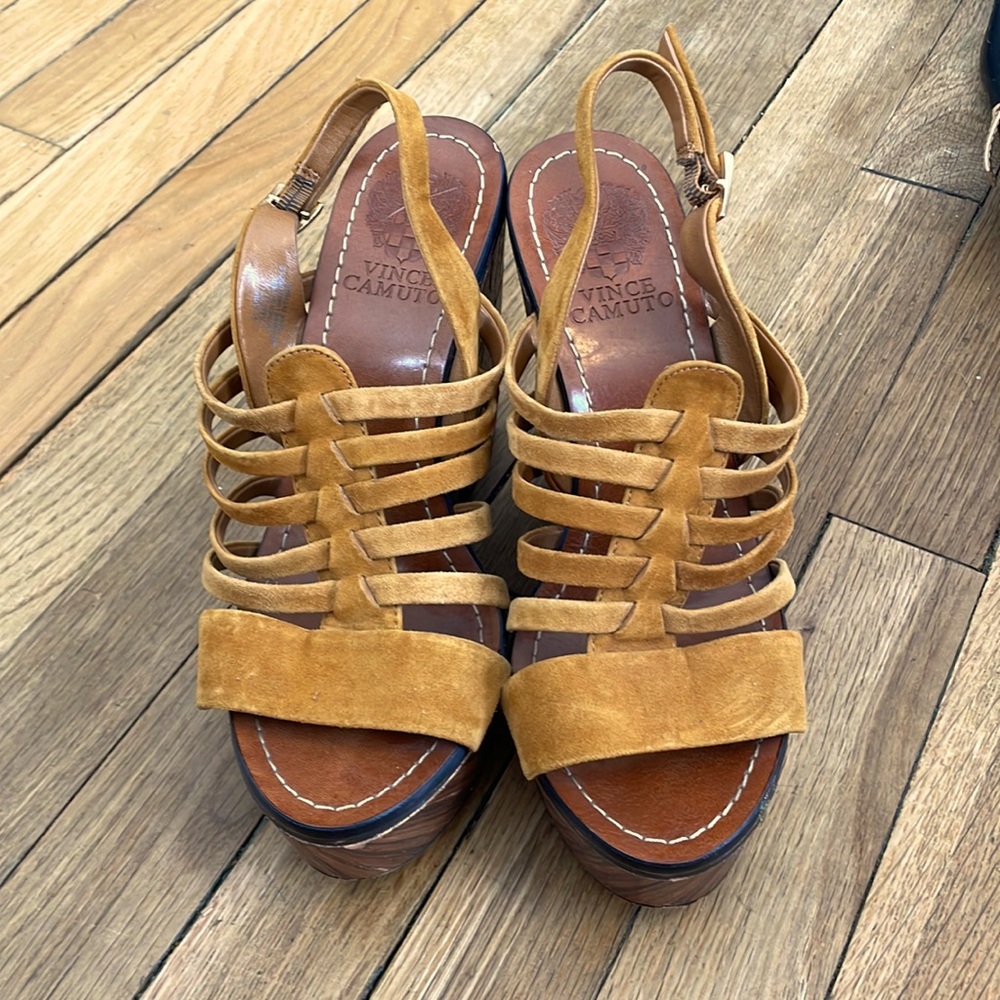 Vince Camuto strappy wood platforms, size 7.5, good condition